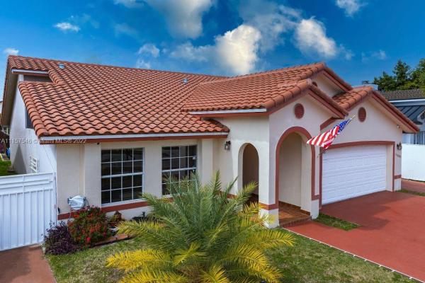 California Hills, 11520 SW 143rd Ct, The Hammocks, Florida 33186, image 1