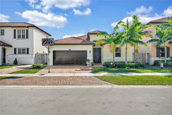 Hemingway Point, 12106 SW 255th St, Princeton, Florida 33032, image 2