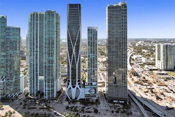 Ten Museum Park Residential, 1040 Biscayne Blvd #1504, Miami, Florida 33132, image 2