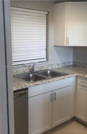 Live Oak Of Pine Island Ridge, 9470 Live Oak Pl #308, Davie, Florida 33324, image 2