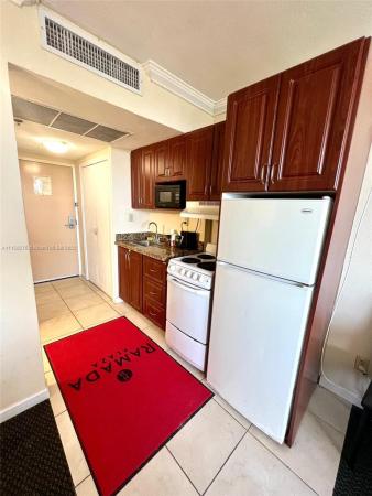 The Aventura Beach Club, 19201 Collins Ave #941, Sunny Isles Beach, Florida 33160, image 2