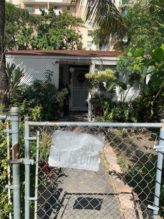 Floral Park, 1431 NW 53rd St, Miami, Florida 33142, image 2
