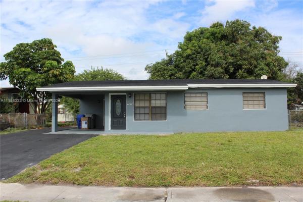 Esquire Lake Estates, 2261 NW 10th Ct, Pompano Beach, Florida 33060, image 1