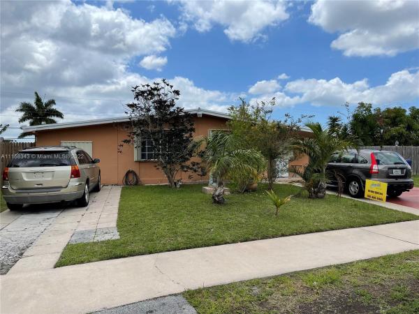 Westwood Lakes Residential, 5355 SW 111th Ave, Westwood Lakes, Florida 33165, image 2