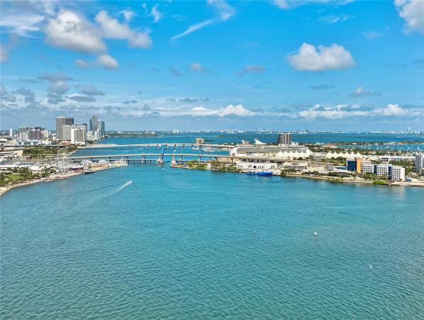 Two Tequesta Point, 808 Brickell Key Dr #2905, Miami, Florida 33131, image 1