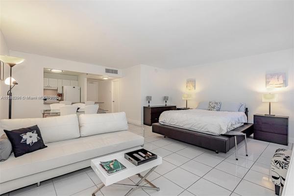 Roney Palace, 2301 Collins Ave #423, Miami Beach, Florida 33139, image 2