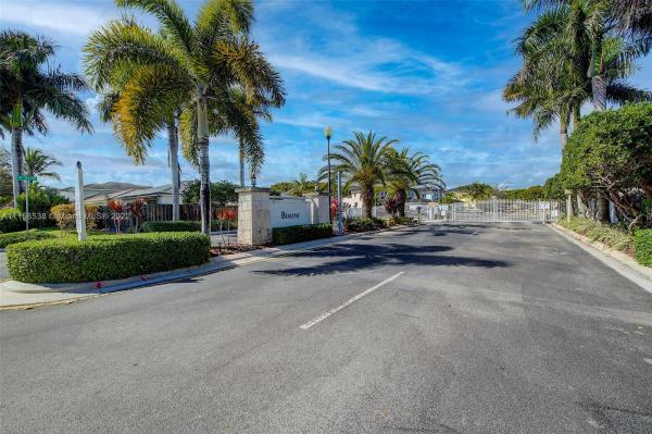 Bimini At The Oasis, 3165 NE 3rd Dr, Homestead, Florida 33033, image 1