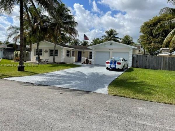Pine Meadows Estates, 12220 SW 119th Pl, Three Lakes, Florida 33186, image 2