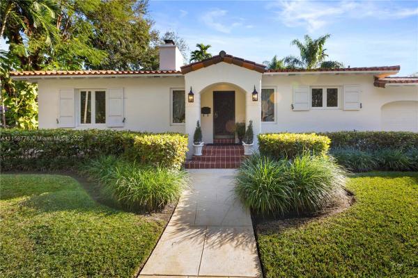 Coral Gables Country Club, 714 Anastasia Ave, Coral Gables, Florida 33134, image 2