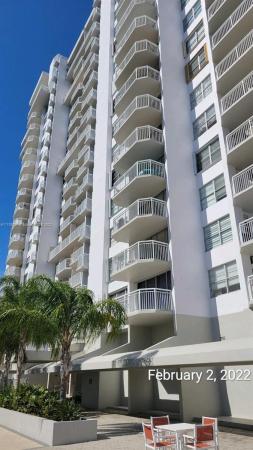 Del Prado, 18051 Biscayne Blvd #203-1, Aventura, Florida 33160, image 2