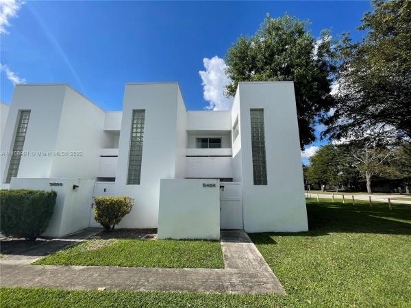 Park Place Townhomes, 5140 Elmhurst Rd #H, West Palm Beach, Florida 33417, image 2