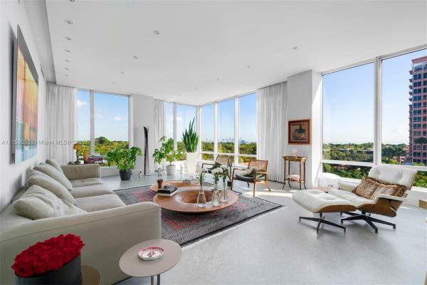 The Gables Club, 60 Edgewater Dr #7G, Coral Gables, Florida 33133, image 2