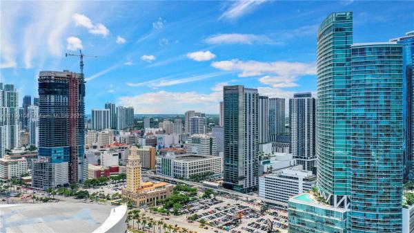 MarinaBlue, 888 Biscayne Blvd #3006, Miami, Florida 33132, image 2