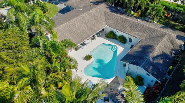 Maylen Heights, 9930 SW 142nd St, Kendall, Florida 33176, image 2