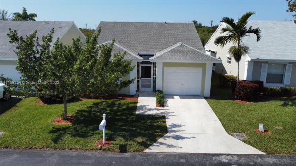 North Gate, 700 SE 22nd Ln, Homestead, Florida 33033, image 2