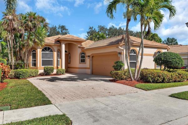 Ventura, 5343 Ventura Dr, Delray Beach, Florida 33484, image 2