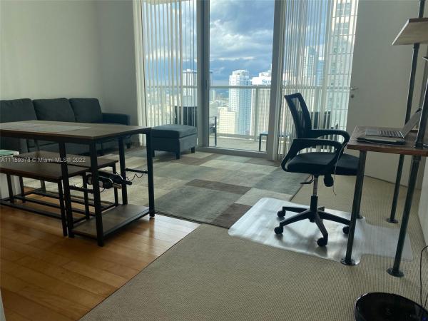 Met 1, 300 S Biscayne Blvd #T-3203, Miami, Florida 33131, image 2