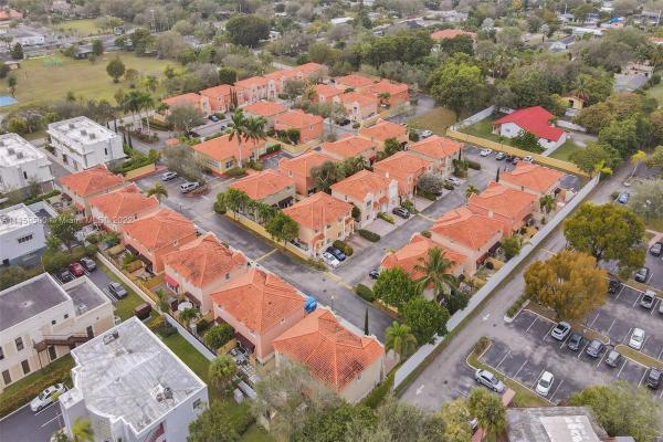 Villas Of Barcelona, 7732 SW 94th Ter, Kendall, Florida 33156, image 2