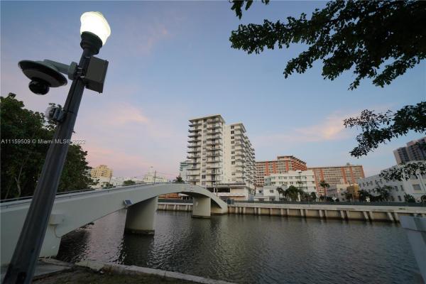 Clearview Towers, 2829 Indian Creek Dr #303, Miami Beach, Florida 33140, image 2