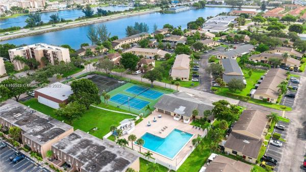 Village At Blue Lake, 3370 Beau Rivage Dr #2-W, Pompano Beach, Florida 33064, image 1