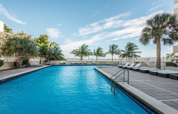 Caribbean Towers, 7545 E Treasure Dr #7D, North Bay Village, Florida 33141, image 1