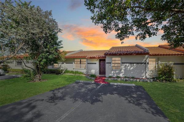 11217 SW 56th Cir, Cooper City, Florida 33330, image 2