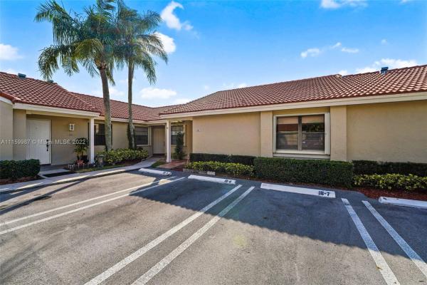Villa Homes At The Moors, 6228 NW 170th Ter 0, Country Club, Florida 33015, image 2