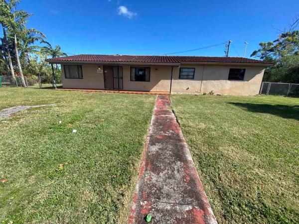 Southern Estates, 11755 SW 37th St, Tamiami, Florida 33175, image 2