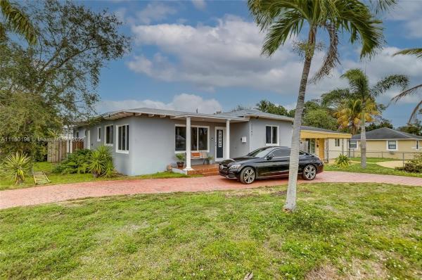Hollywood Park, 2247 Taft St, Hollywood, Florida 33020, image 2