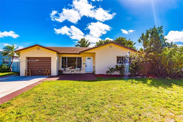 Sandalfoot Cove, 22788 SW 54th Way, Boca Raton, Florida 33433, image 2