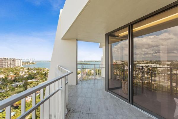 1000 Quayside Ter #TS-07, Unincorporated Dade County, Florida 33138, image 2