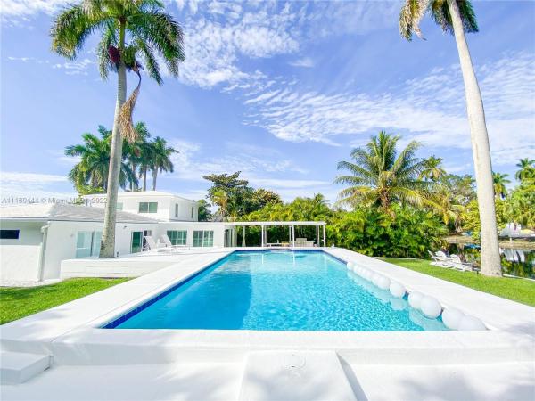 11419 W Biscayne Canal Rd, Unincorporated Dade County, Florida 33161, image 2