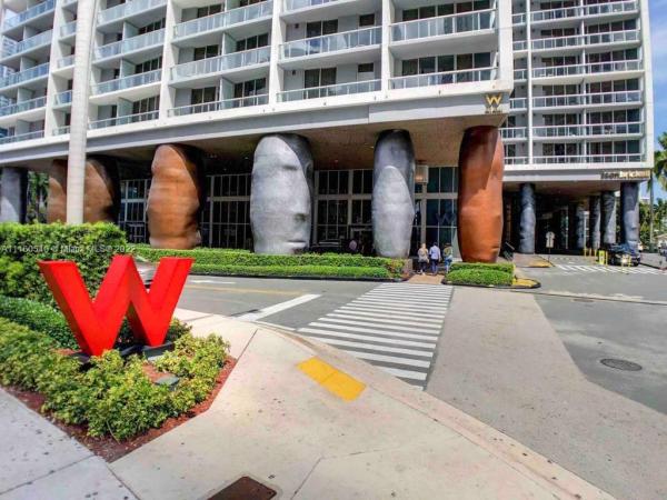 Icon Brickell Tower 3, 485 Brickell Ave #3909, Miami, Florida 33131, image 1