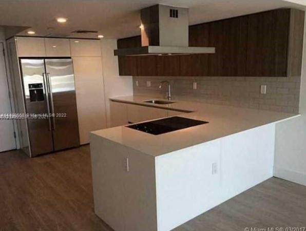The Club, 1025 92nd St #405, Bay Harbor Islands, Florida 33154, image 2
