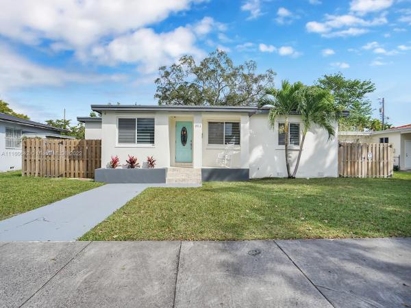 1811 SW 62nd Pl, West Miami, Florida 33155, image 2