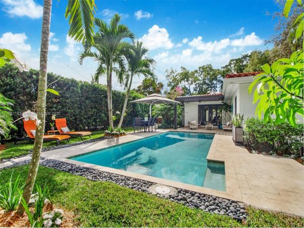 Coral Gables Country Club, 835 Malaga Ave, Coral Gables, Florida 33134, image 2