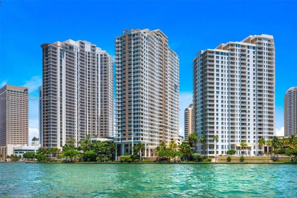 Courvoisier Courts, 701 Brickell Key Blvd #1509, Miami, Florida 33131, image 2