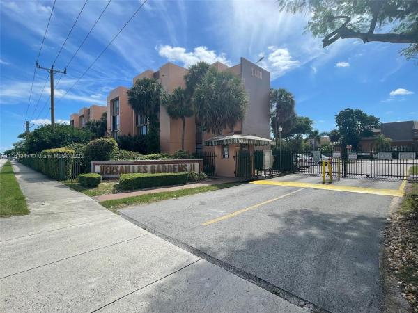Versailles Gardens, 9420 W Flagler St #105, Fountainebleau, Florida 33174, image 2