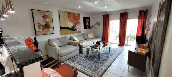 Ramblewood, 13715 Kendale Lakes Cir #A-209, Kendale Lakes, Florida 33183, image 2