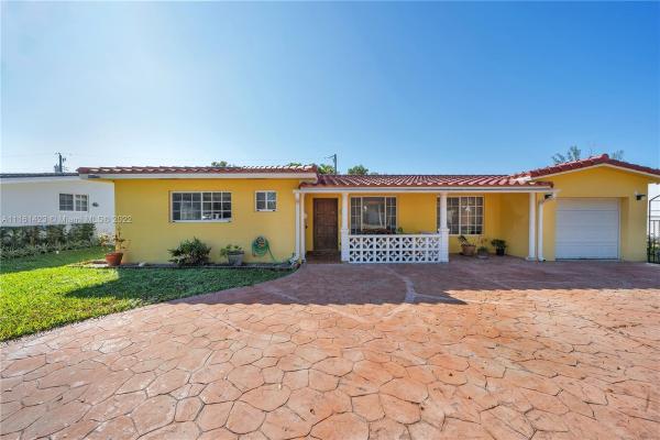 Lemlich Manor, 6430 SW 21st St, West Miami, Florida 33155, image 1