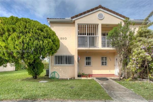 Melrose Townhomes, 2550 NW 28th St #801, Miami, Florida 33142, image 2