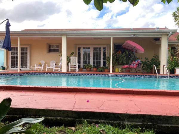 Oak Park, 12548 SW 210th St, Goulds, Florida 33177, image 1