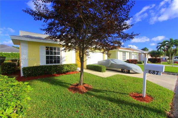 North Gate, 687 SE 22nd Dr, Homestead, Florida 33033, image 2