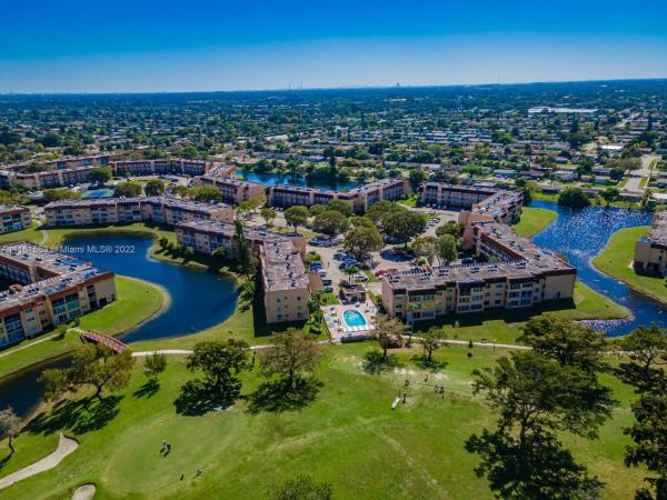 Sunrise Lakes 3, 2741 N Pine Island Rd #301, Sunrise, Florida 33322, image 1