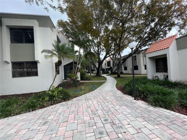 Venetian Palms, 7931 SW 104th St #E213, Kendall, Florida 33156, image 2
