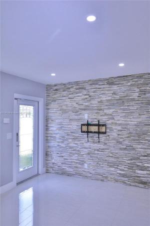 Carol City, 4010 NW 168th Ter, Miami Gardens, Florida 33055, image 2