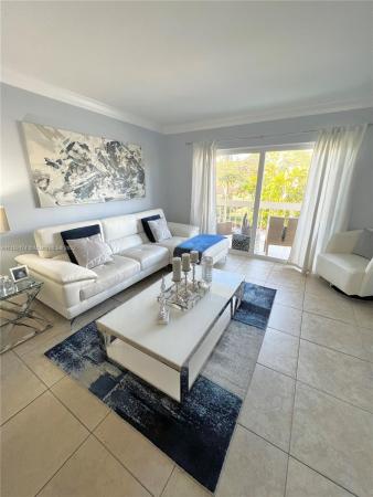 Village Of Kings Creek, 7700 Camino Real #202, Glenvar Heights, Florida 33143, image 2