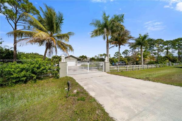 The Acreage, 15097 Tangelo Blvd, West Palm Beach, Florida 33412, image 2