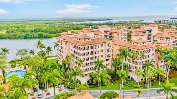 Venice At Deering Bay, 13643 Deering Bay Dr #146, Coral Gables, Florida 33158, image 2