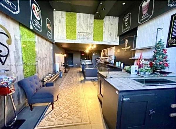 The Square At Key Biscayne, 260 Crandon Blvd #C13, Key Biscayne, Florida 33149, image 1